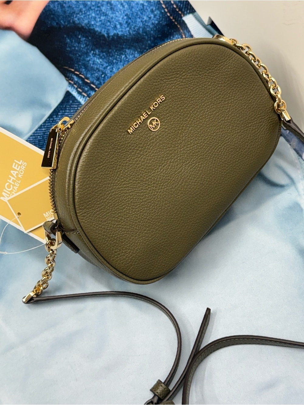 (new+tag) MICHAEL KORS Leather Olive Green Dome Camera Crossbody Gold Hardware